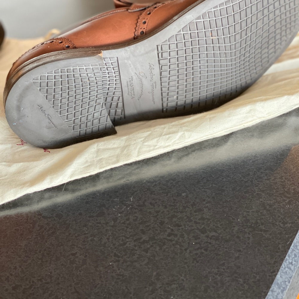 Ferragamo Shoes - Picture 6 of 6